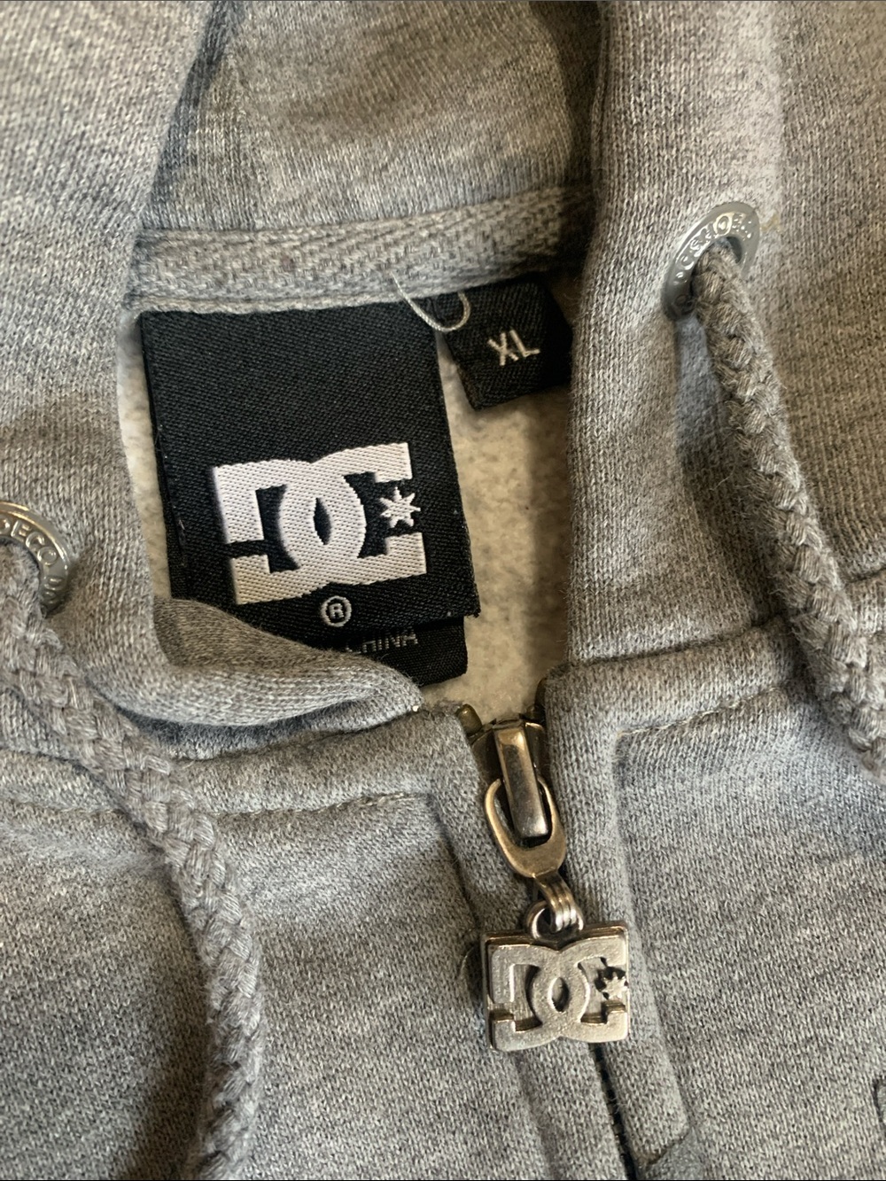 DC hoodie Gray Full-Zip Hoodie with Branded Charm y2k 2000s